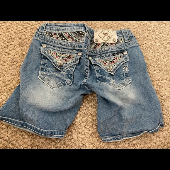 Authentic Miss Me Jean Shorts! Beautiful pink, teal and diamonds! Good condition - Picture 2 of 6